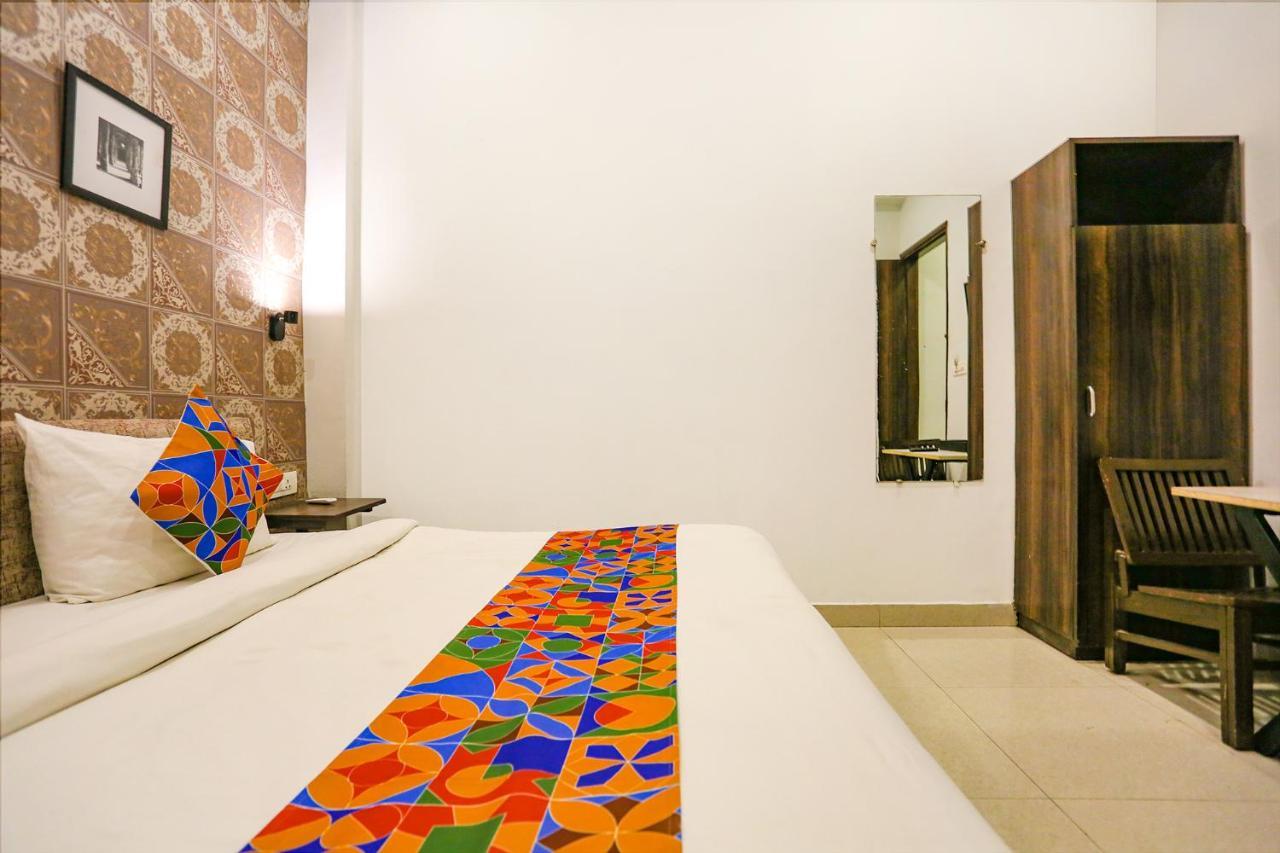 Fabhotel Novel Suites - Nr Yashobhoomi Convention Centre New Delhi Extérieur photo